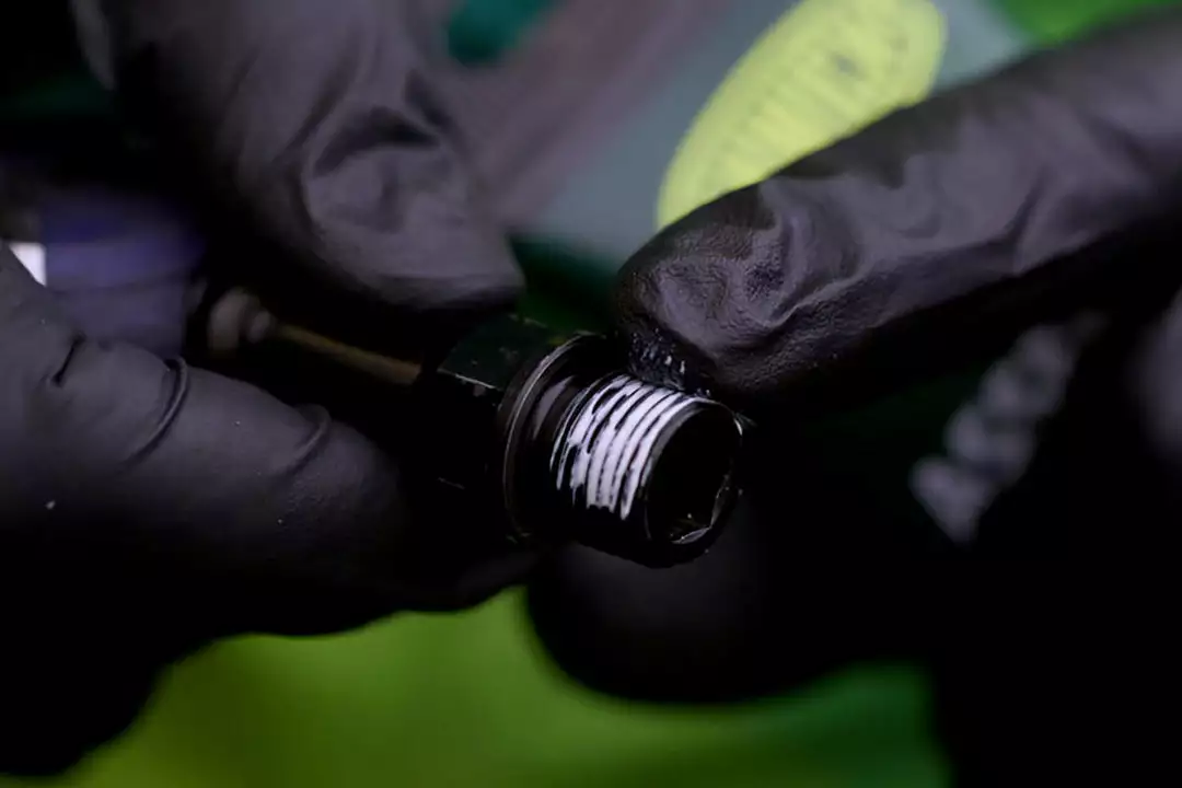 Fenwicks Bike Maintenance Fenwick's PTFE Anti Seize 2 Fenwicks Bike Maintenance Fenwick's PTFE Anti Seize