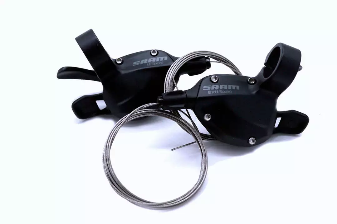 Bike Parts SRAM SL-700 11 Speed Trigger Shifter Set 1 Bike Parts SRAM SL-700 11 Speed Trigger Shifter Set