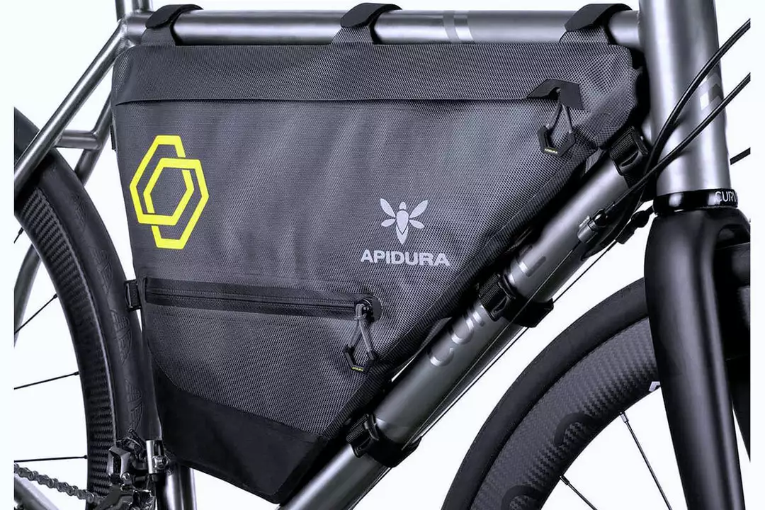 Apidura Expedition Full Frame Pack Luggage & Bike-Packing Bags 4 Apidura Expedition Full Frame Pack Luggage & Bike-Packing Bags