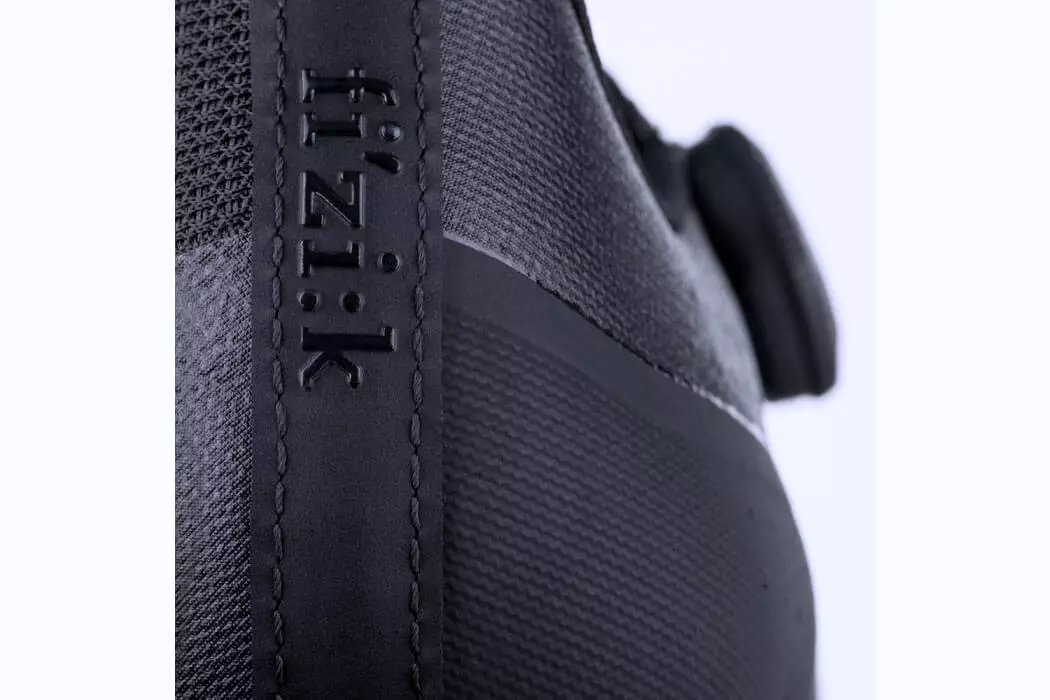 Fizik R4 Tempo Overcurve 4 Fizik R4 Tempo Overcurve