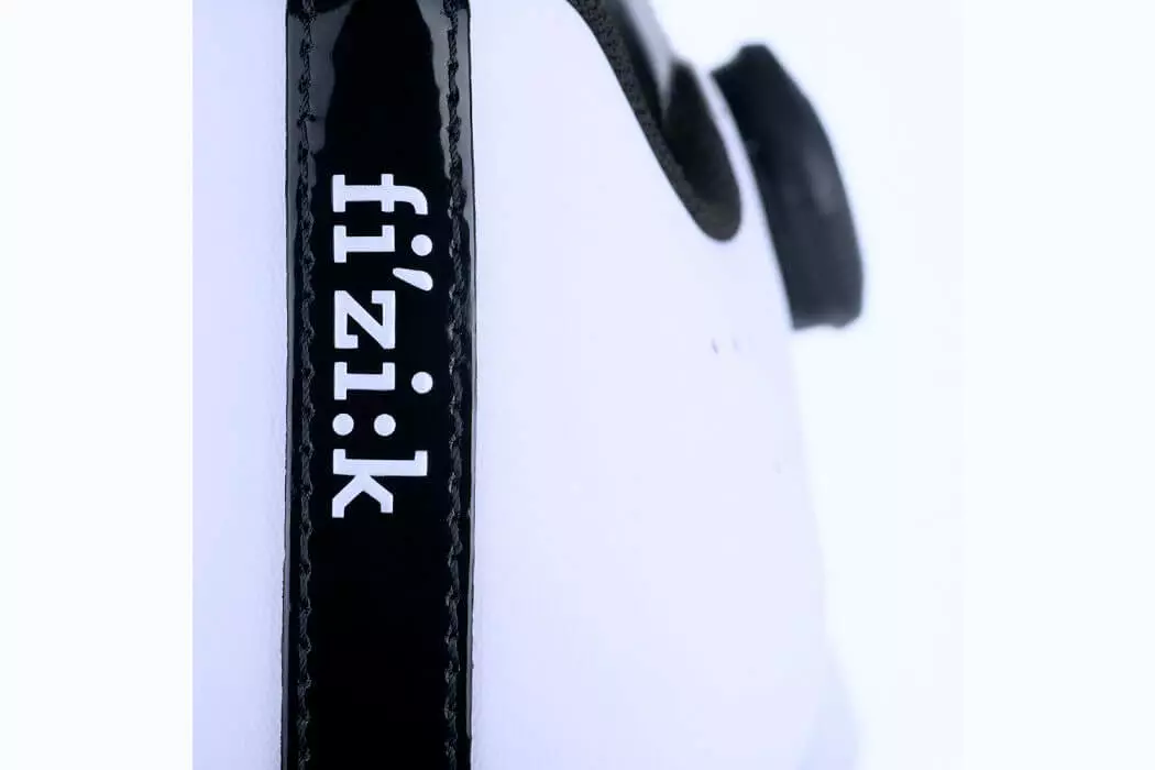 Men's Clothing Fizik R5 Tempo Overcurve Road Shoe 2020 11 Men's Clothing Fizik R5 Tempo Overcurve Road Shoe 2020