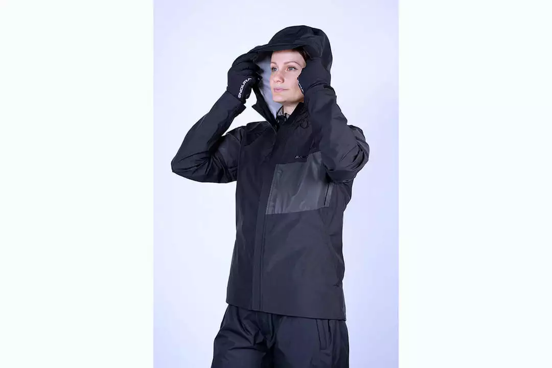 Women's Clothing Endura Women's Urban Luminite II 3 In 1 Jacket With Gilet 6 Women's Clothing Endura Women's Urban Luminite II 3 In 1 Jacket With Gilet