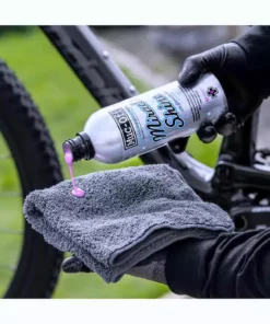 Muc-Off Miracle Shine