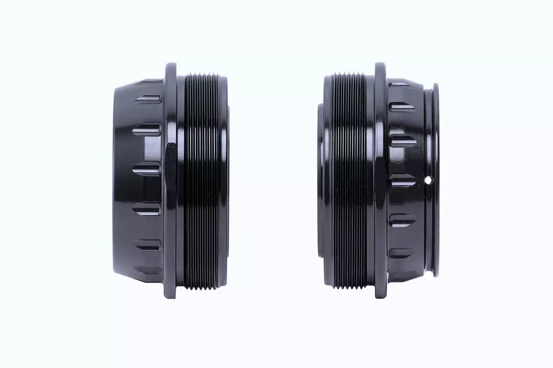 Gears & Drivetrain Campagnolo Pro-Tech Threaded BB Cups 1 Gears & Drivetrain Campagnolo Pro-Tech Threaded BB Cups