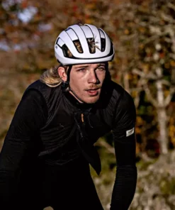 Albion Insulated Gilet 3.0 Men's Clothing 25 Albion Insulated Gilet 3.0 Men's Clothing