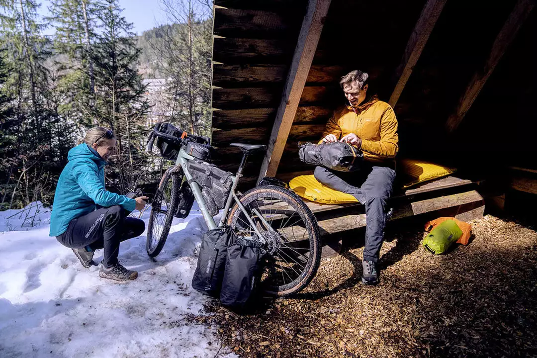 Ortlieb Seat Pack QR Luggage & Bike-Packing Bags 17 Ortlieb Seat Pack QR Luggage & Bike-Packing Bags